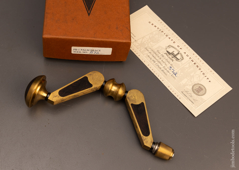 BRIDGE-CITY-TOOL-WORKS-PB-1-Palm-Brace-Near-Mint-in-Box-117810