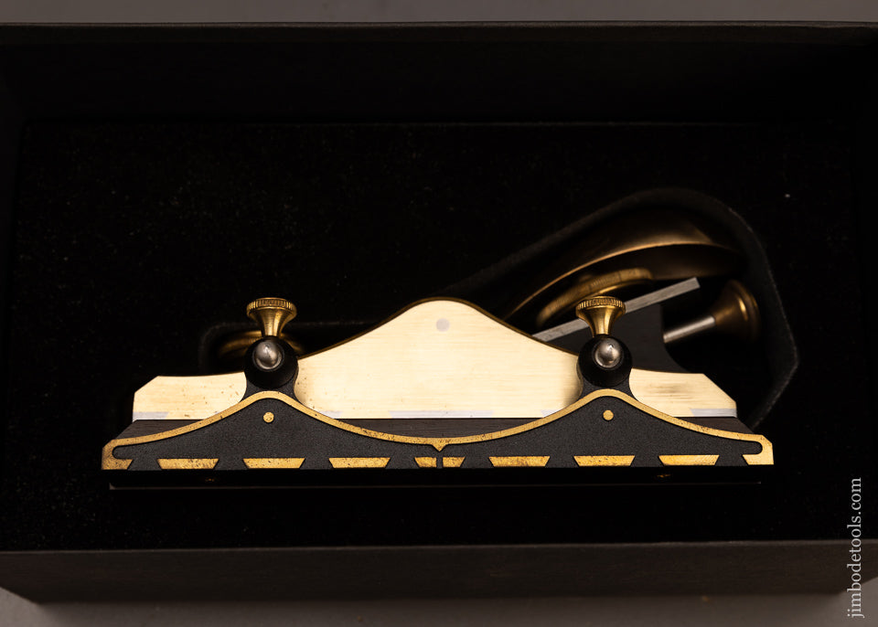 BRIDGE-CITY-TOOL-WORKS-CT-9-Crowning-Plane-Mint-in-Box-with-Ebony-Infill-117824