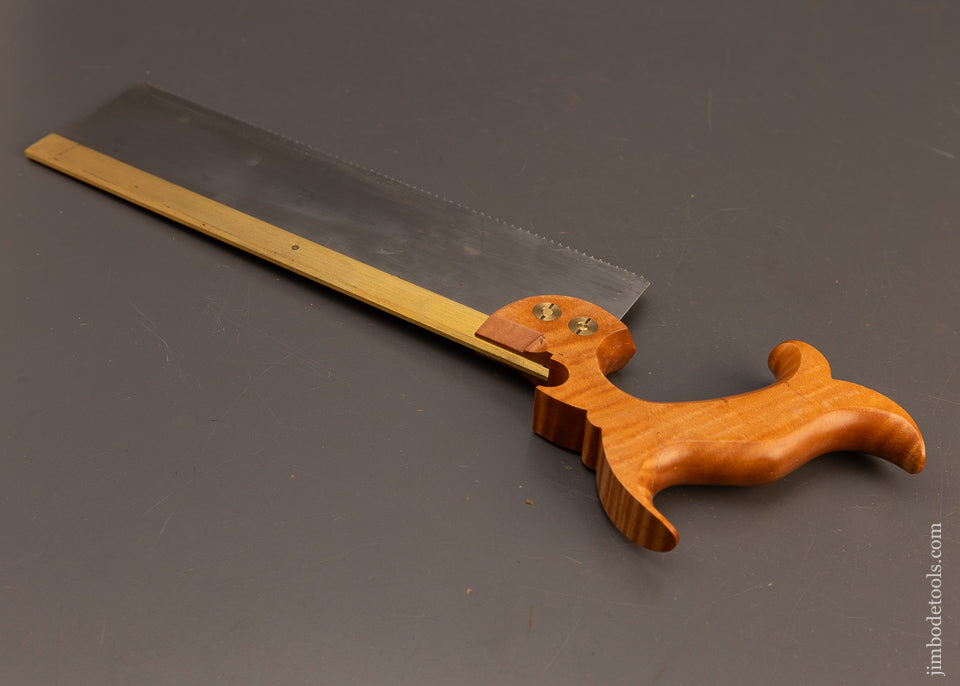LIE-NIELSEN-Independence-Tool-Brass-Back-Carcass-Saw-with-Discontinued-Tiger-Maple-Handle-117839