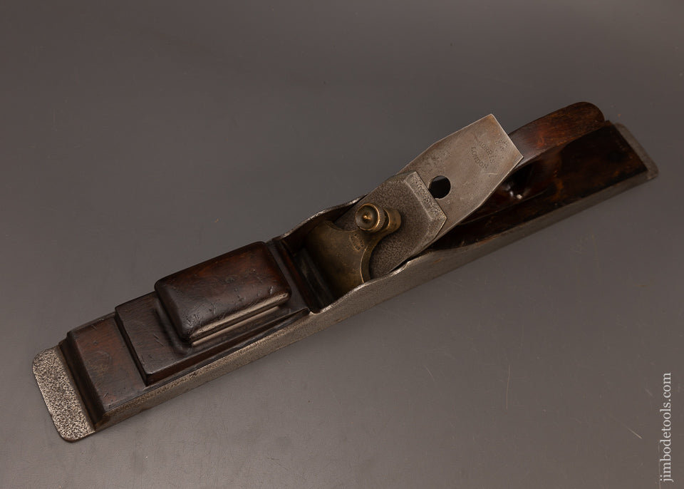 Very-Rare-Pre-War-NORRIS-No.-1-Dovetailed-Rosewood-Infill-24-1/2-Inch-Jointer-Plane-117847