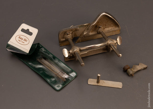 100% Complete RECORD No. 043 Plough Plane117873