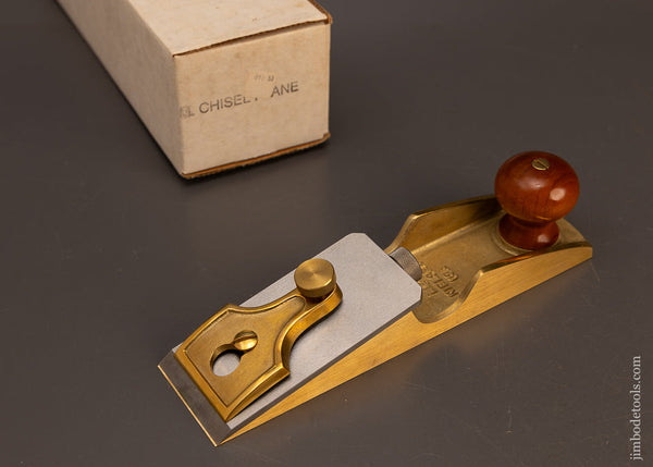 Discontinued-Bronze-LIE-NIELSEN-No.-97-Large-Chisel-Edge-Plane-Mint-in-Box-118017