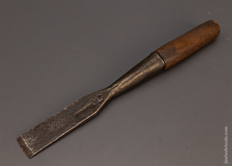 18th-Century-1-1/2-Inch-Framing-Chisel-by-MOTTRAM-118052