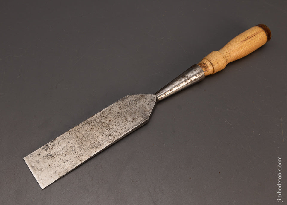 BAILEY-SAG-HARBOR-TOOL-CO.-1-3/4-Inch-Socket-Firmer-Chisel-118067