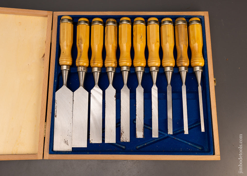 FREUD-Set-of-10-Boxwood-Handled-Bevel-Edge-Chisels-Near-Mint-in-Box-118103