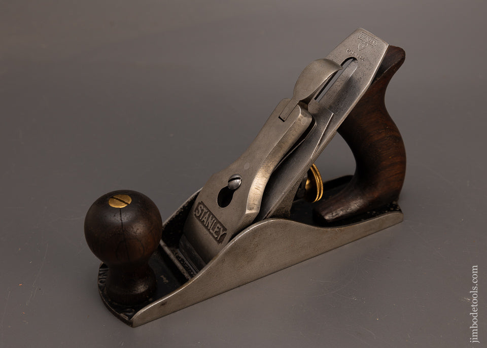 Fine-Sweetheart-STANLEY-No.-2-Smooth-Plane-118107