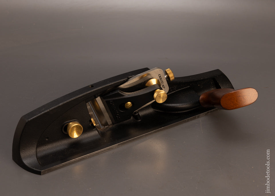 Near-Mint-LEE-VALLEY-VERITAS-Shooting-Plane-Chute-Board-Plane-118131