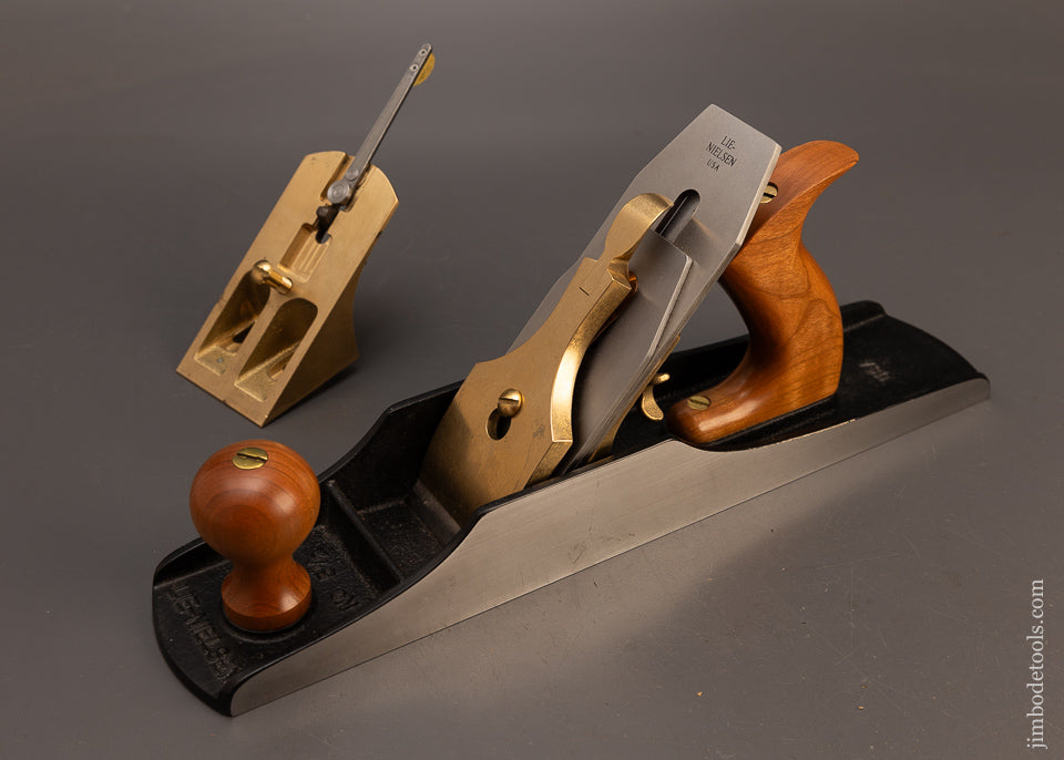 Near-Mint-LIE-NIELSEN-No.-5-1/2-JUMBO-Jack-Plane-with-2-Frogs-50°-and-55°-118156