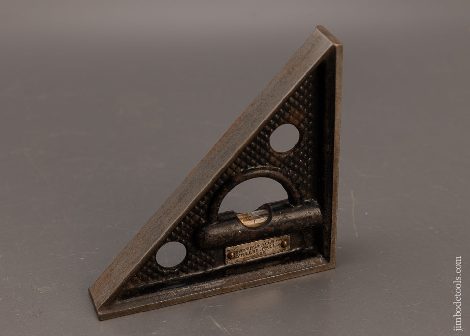 Very-Rare-MILLERS-FALLS-4-Inch-Corner-Level-118376