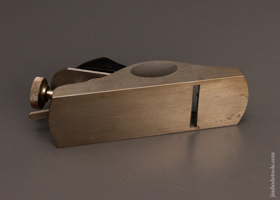 Near Mint & Unused MILLERS FALLS No. 16  CG Block Plane with Adjustable Mouth - 118546
