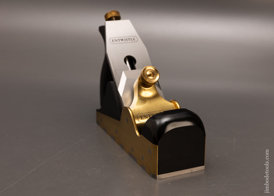 Drop-Dead-Stunning-Dovetailed-Gunmetal-&-Ebony-No.-A6-Smooth-Plane-by-G.-ENTWISTLE-118565