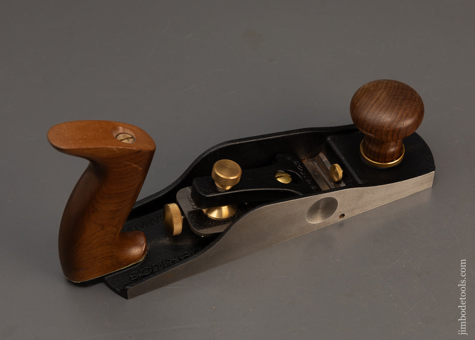 Near-Mint-LEE-VALLEY-VERITAS-Low-Angle-Smooth-Plane-with-Adjustable-Mouth-118620