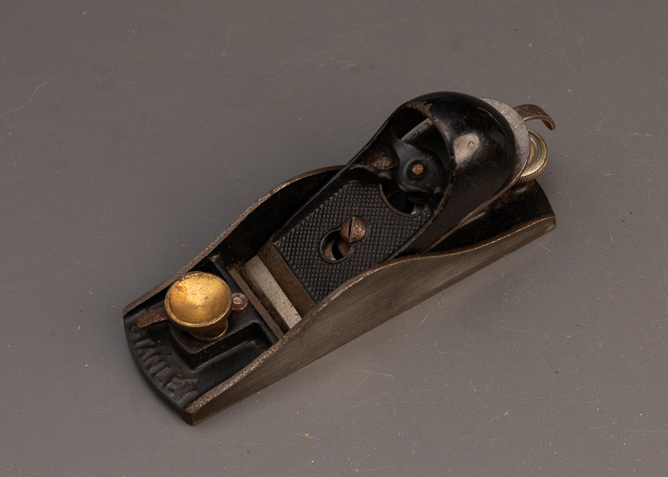 Fine STANLEY No. 9 1/2 Block Plane with Adjustable Mouth - 118641