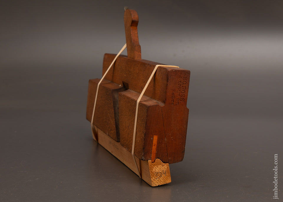 Near-Mint-Wm.-C.-ROSS-BALTO.-Crispy-Complex-Moulding-Plane-with-its-Own-Product-118766