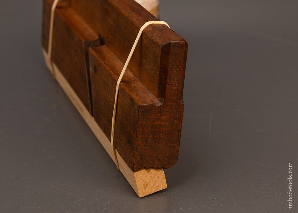 Good+-18th-Century-Moulding-Plane-by-IOHN-GREEN-1768-1808-with-its-Own-Product-118781