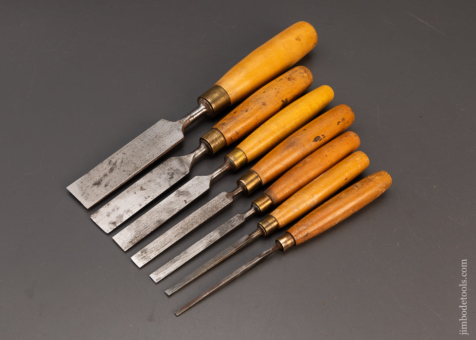 Extra-Fine-Set-of-7-MARPLES-Boxwood-Handled-Bevel-Edge-Tang-Chisels-118831