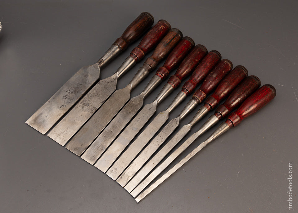 Fantastic-Set-of-10-STANLEY-No.-720-Chisels-118876