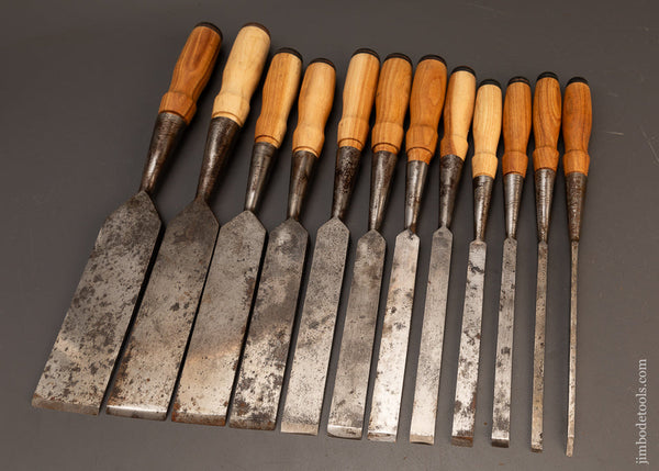 Fine-Complete-Set-of-12-T.H.-WITHERBY-Square-Edge-Socket-Firmer-Chisels-118951