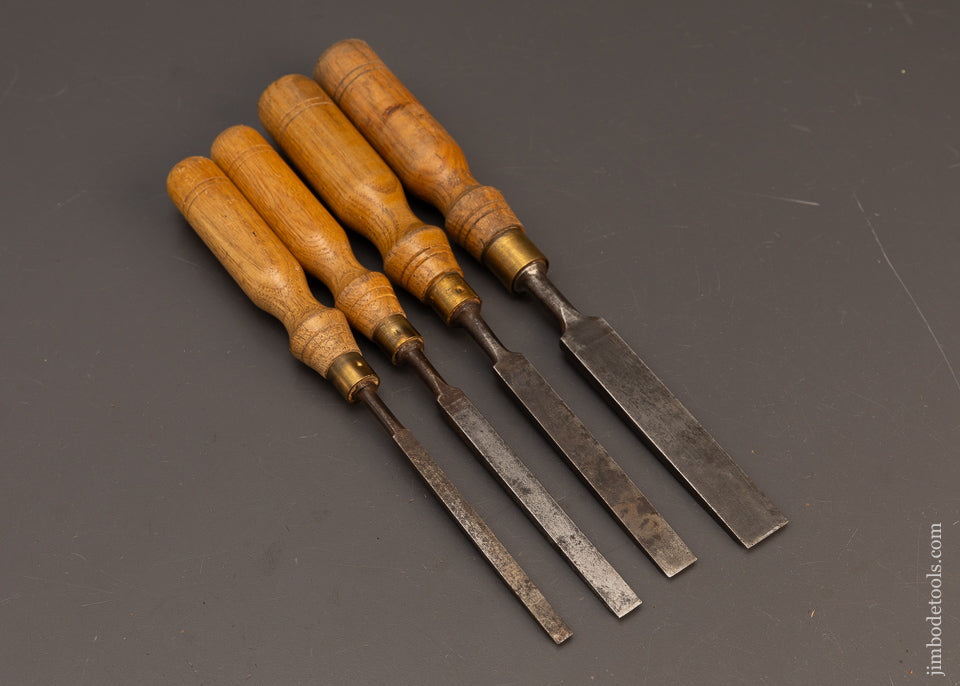 Clean-Set-of-4-FOOTPRINT-Square-Edge-Tang-Chisels-118960