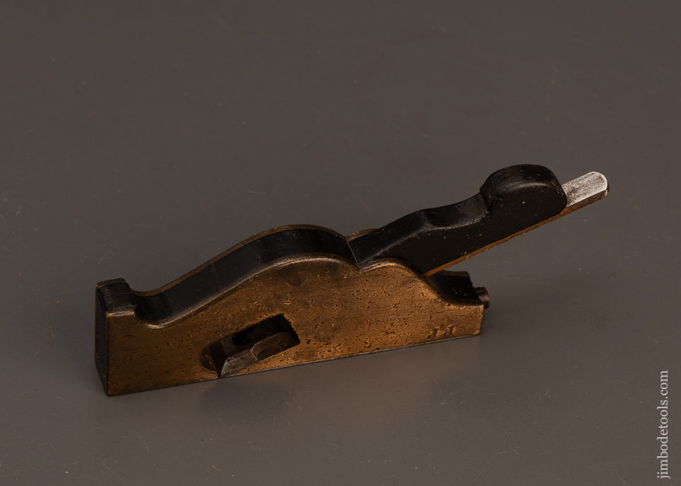 Sweet-Ebony-Infill-Gunmetal-Shoulder-Plane-119060