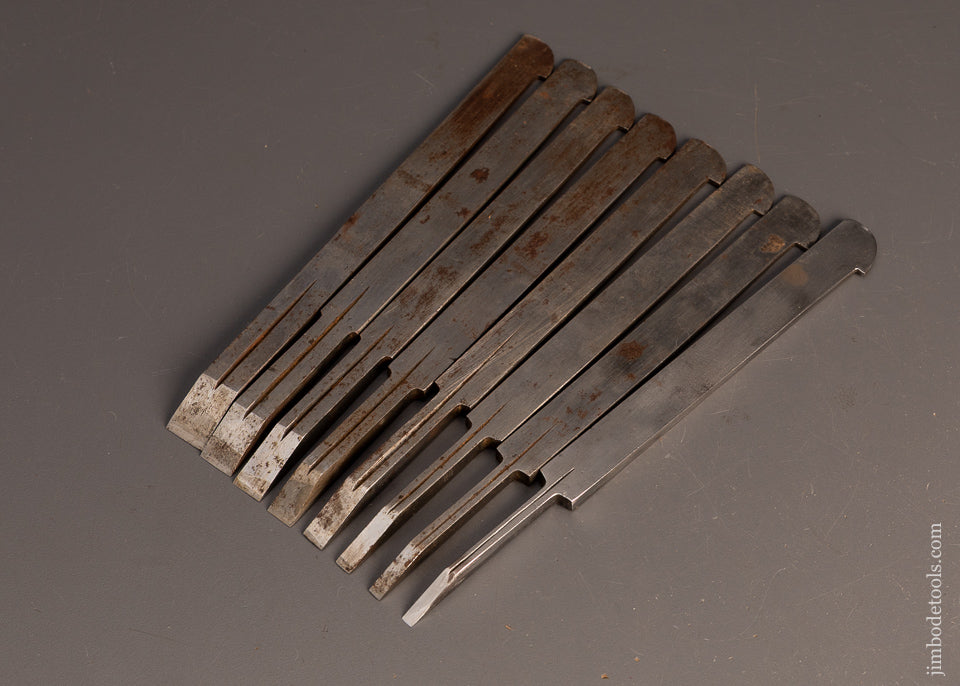 Premium-Extra-Fine-Set-of-8-MOULSON-BROTHERS-Plow-Plane-Irons-119164