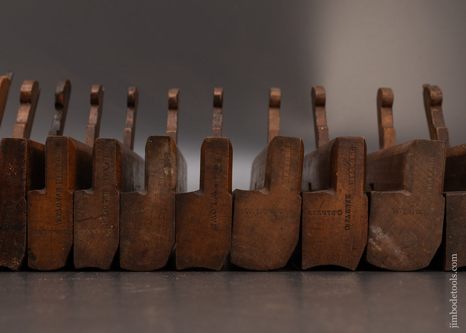 Excellent-User-Complete-Set-of-18-Hollow-&-Round-Moulding-Planes-G.-DAVIS-119510