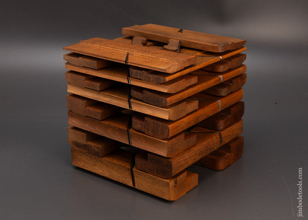 Immaculate-Complete-Set-of-18-Skewed-Hollow-&-Round-Planes-by-GRIFFITHS-NORWICH-119511