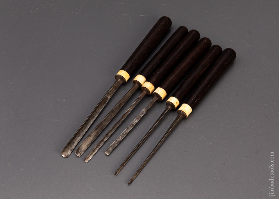 Fine-Set-of-ADDIS-Carving-Tools-with-Rosewood-Handles-119568