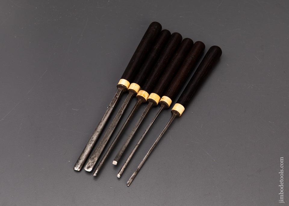 Fine-Set-of-ADDIS-Carving-Tools-with-Rosewood-Handles-119568