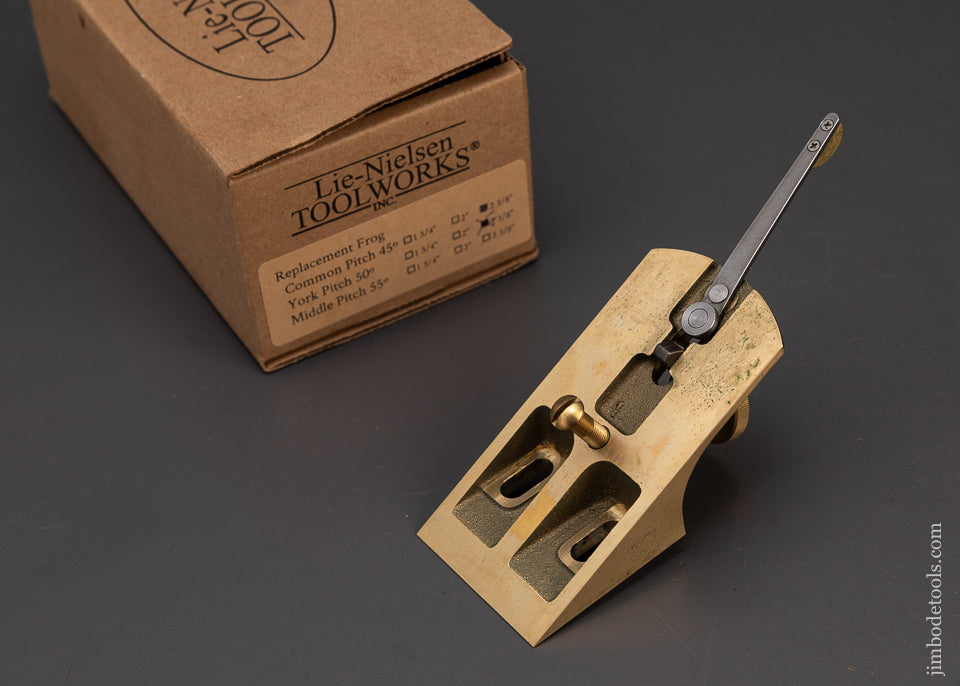 2-3/8-Inch-LIE-NIELSEN-Frog-45°-Pitch-in-Box-119587