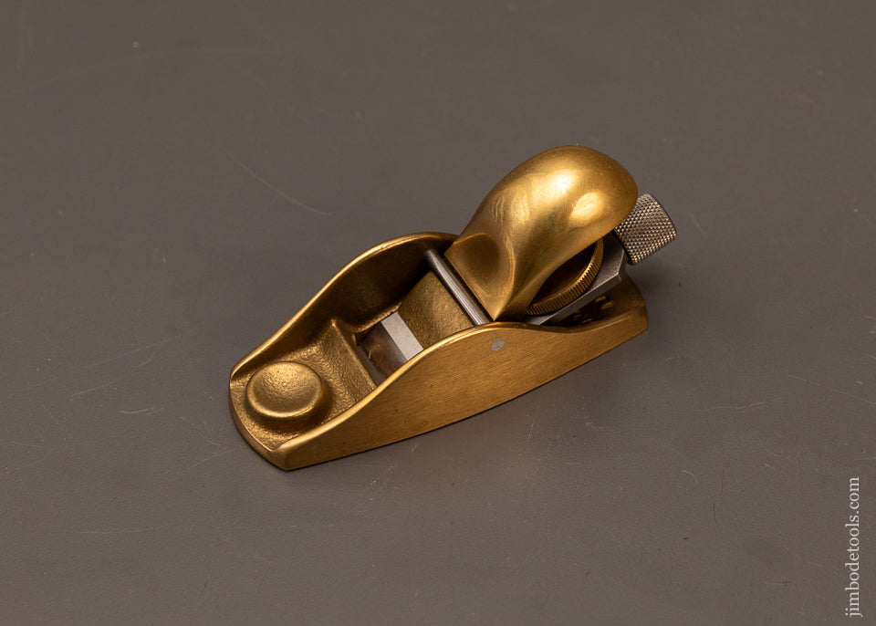 Fine-LIE-NIELSEN-No.-101-Brass-Block-Plane-119602