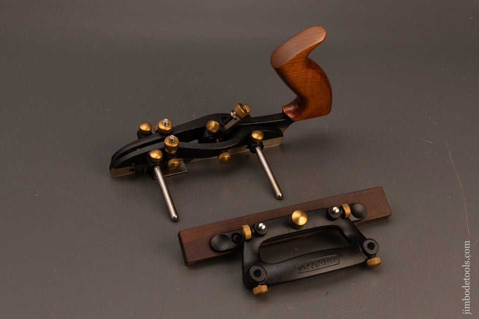 LEE-VALLEY-VERITAS-Large-Plow-Plane-Mint-119610