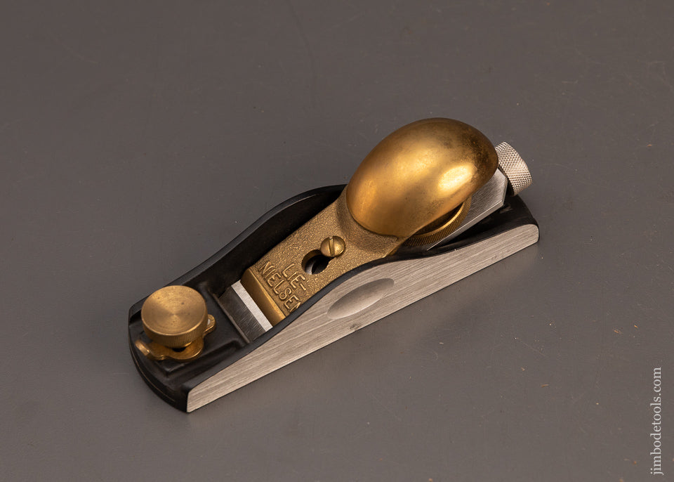 Fine-LIE-NIELSEN-No.-60-1/2-Low-Angle-Block-Plane-with-Adjustable-Mouth-119614