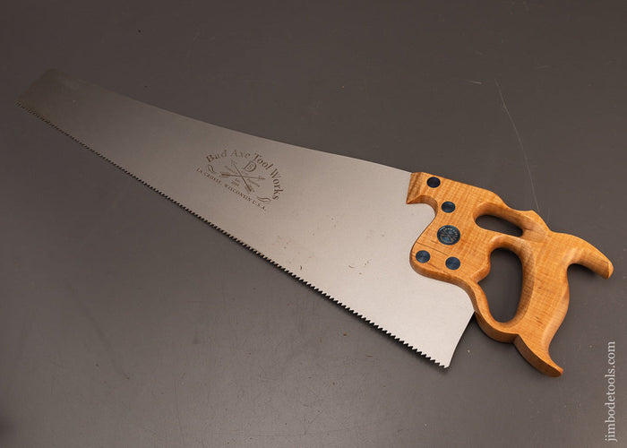 Mint-BAD-AXE-TOOL-WORKS-Tiger-Maple-Thumb-Hole-D-8-Rip-Hand-Saw-119728