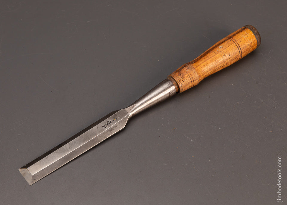 Extra-Fine-7/8-x-11-3/4-Inch-BUCK-BROS.-Socket-Firmer-Chisel-119813