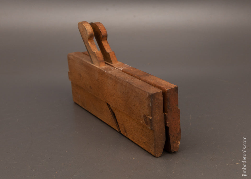 Clean-Pair-of-No.-4-Hollow-&-Round-Moulding-Planes-by-HOWLAND-&-CO.-119853