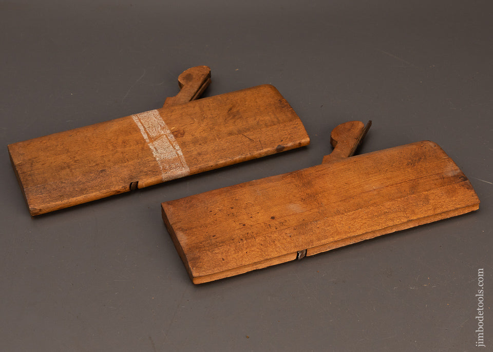 Clean-Pair-of-No.-4-Hollow-&-Round-Moulding-Planes-by-HOWLAND-&-CO.-119853