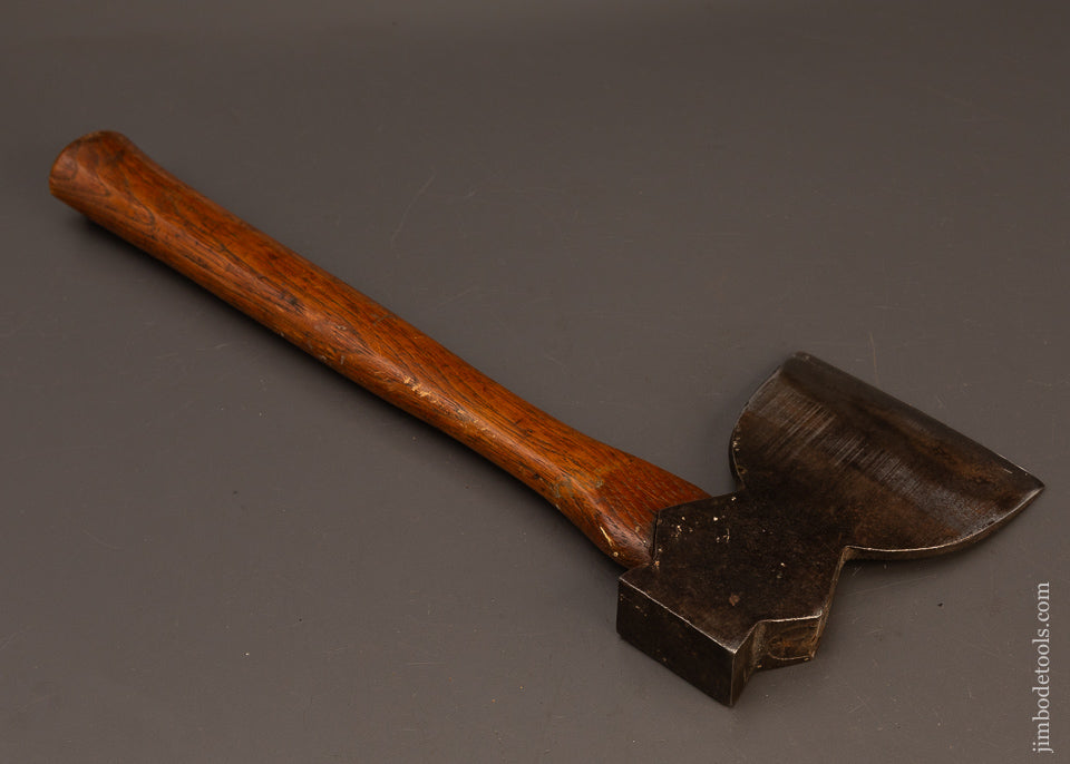 Razor-Sharp-PLUMB-Single-Bevel-Side-Axe-with-Sheath-119961