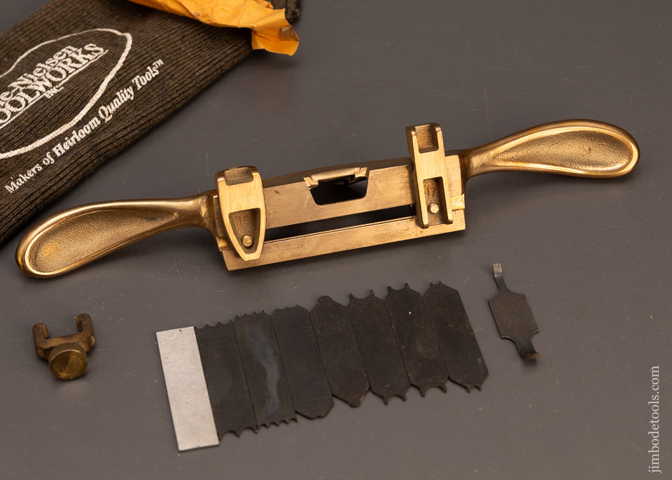 Out-of-Stock-&-Unavailable-Bronze-LIE-NIELSEN-No.-66-Beading-Tool-with-All-9-Cutters-119968-AS-OF-MAR-26