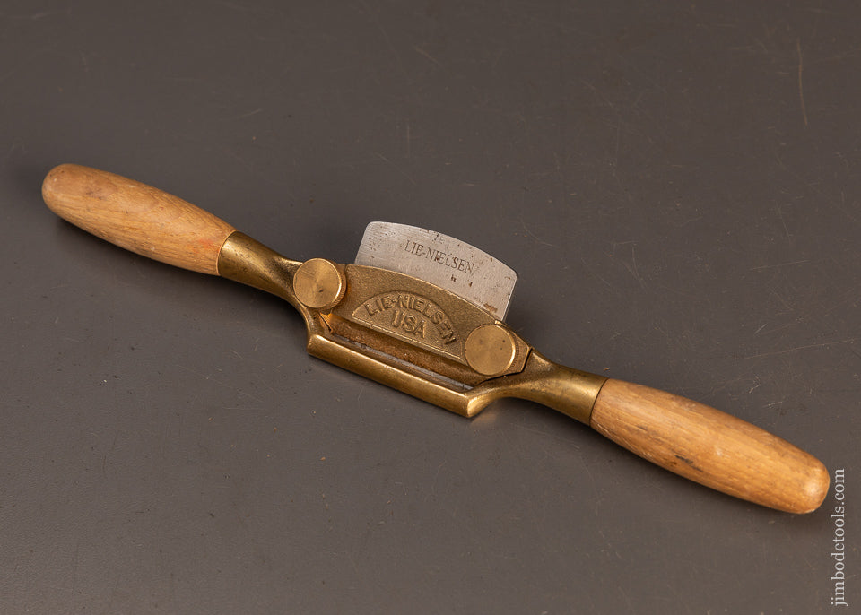 LIE-NIELSEN-BOGGS-Flat-Bottom-Spoke-Shave-119992