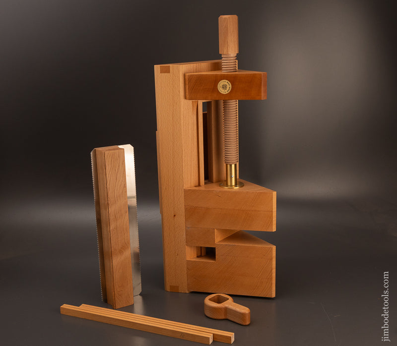 Amazing-Mint-&-Unused-RED-ROSE-Reproductions-Miter-Jack-with-Saw-120033-AS-OF-MAR-11