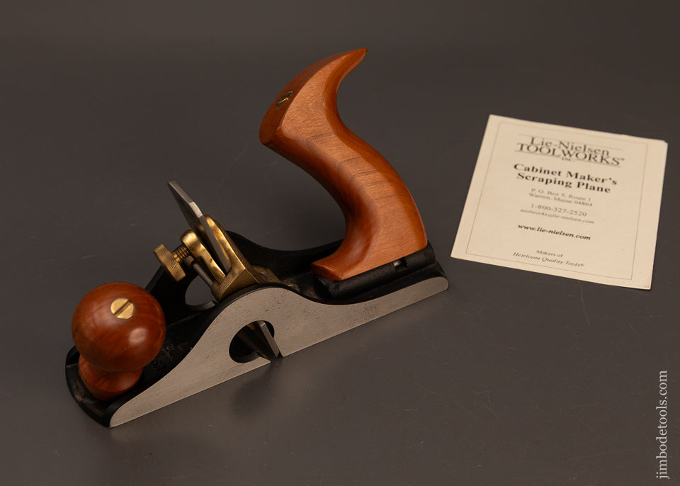 Near-Mint-LIE-NIELSEN-No.-85-Tilt-Handle-Cabinet-Maker’s-Scraper-Plane-120022