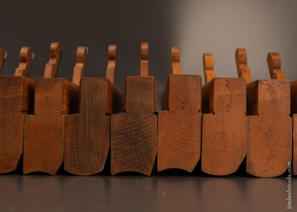 Set-of-25-GREENFIELD-TOOL-CO.-Hollow-&-Round-Planes-120048