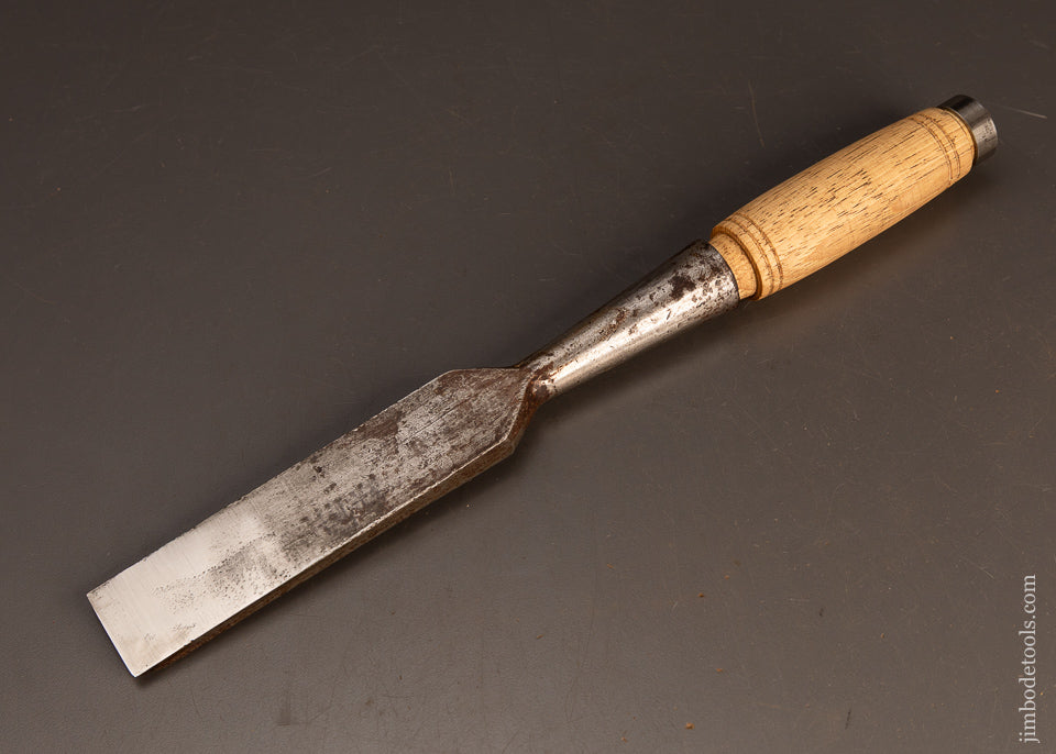 Fine-CHARLES-BUCK-1-1/2-Inch-(Schnaff)-Heavy-Framing-Chisel-120062