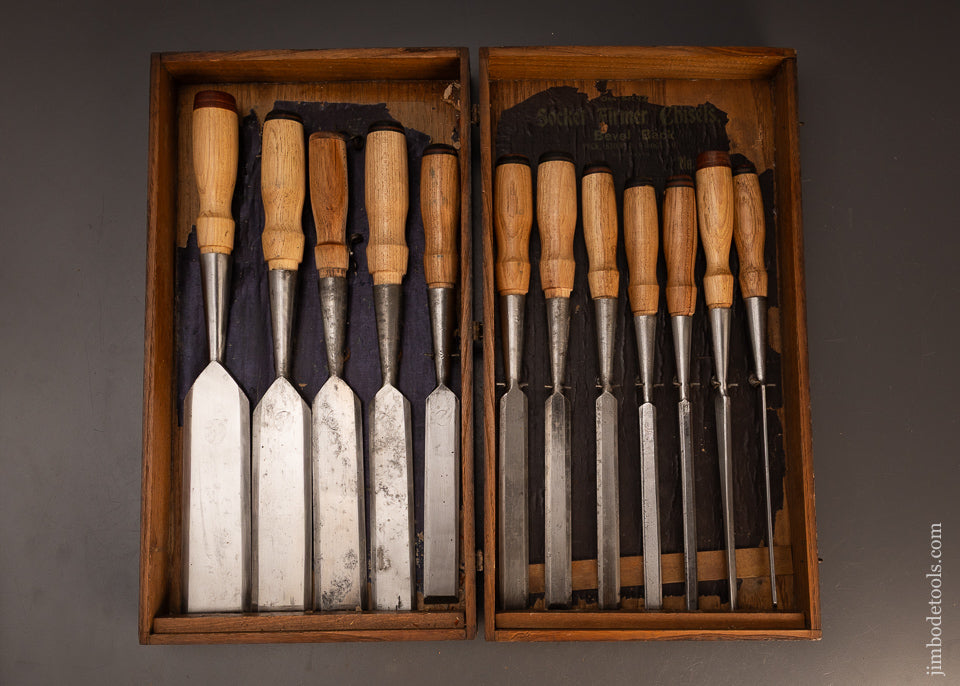 Fantastic-Super-Clean-Complete-Graduated-Set-of-12-P.S.-&-W.-Socket-Firmer-Chisels-120063