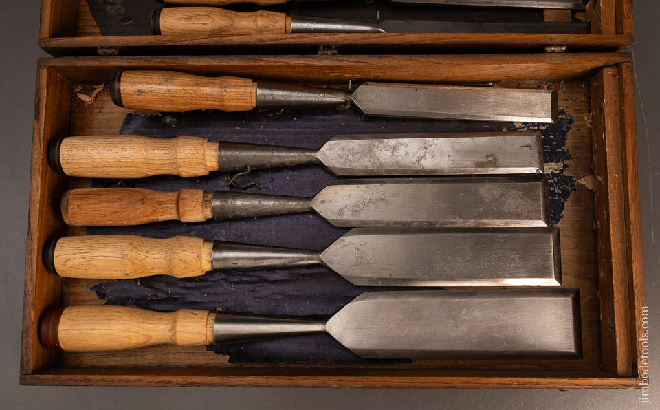 Fantastic-Super-Clean-Complete-Graduated-Set-of-12-P.S.-&-W.-Socket-Firmer-Chisels-120063