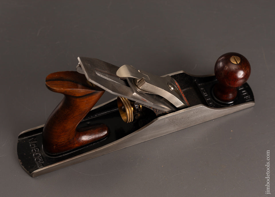 Premium-Extra-Fine-STANLEY-No.-605-1/4-Bedrock-Junior-Jack-Plane-120092-AS-OF-MAY-25