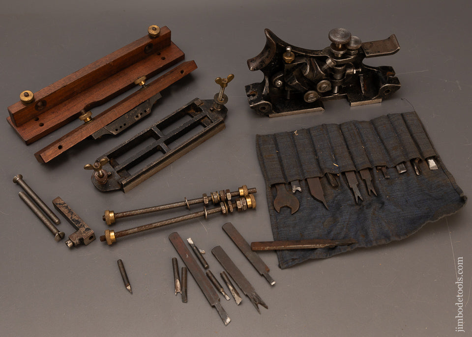 Rare-&-Fine-HOWKINS-PATENT-Plow-Plane-with-19-Cutters-120125
