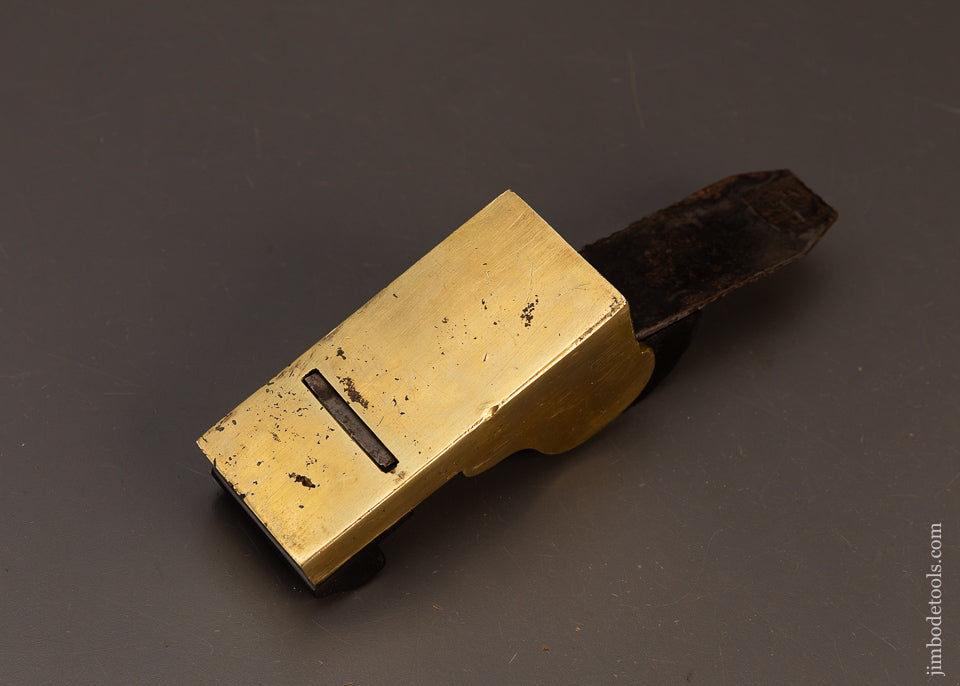 Pretty-Gunmetal-&-Ebony-Chariot-Plane-120130