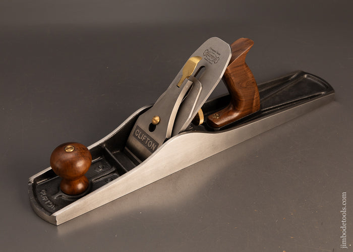 Mint-&-Massive-CLIFTON-No.-6-Bench-Plane-120157
